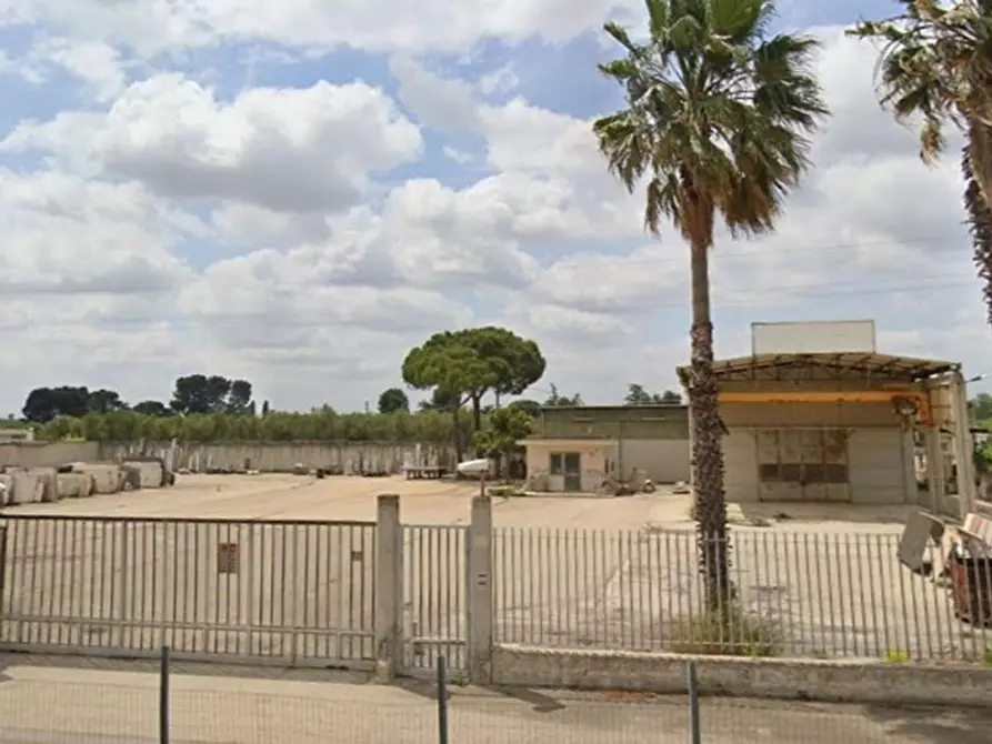 locale commerciale in vendita a Bitritto