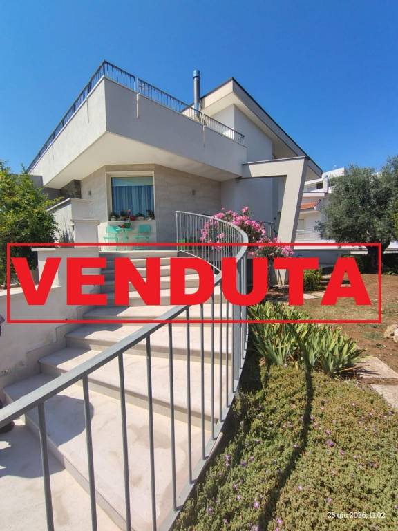 casa indipendente in vendita a Bitritto