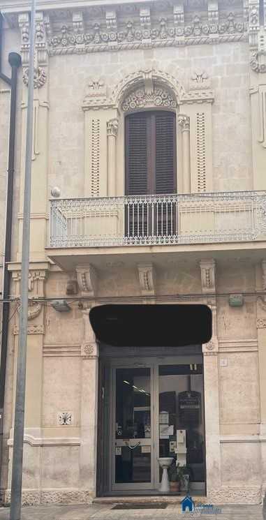 locale commerciale in vendita a Capurso