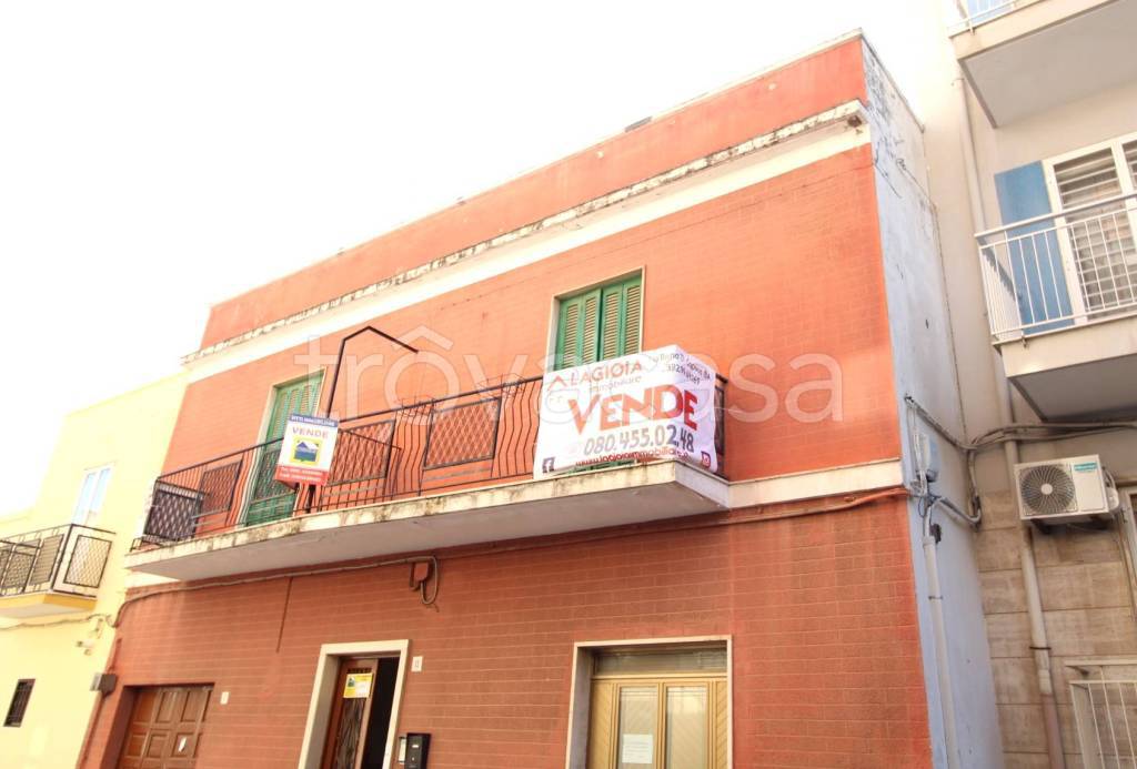 casa indipendente in vendita a Capurso