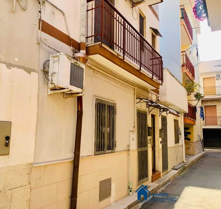 casa indipendente in vendita a Capurso