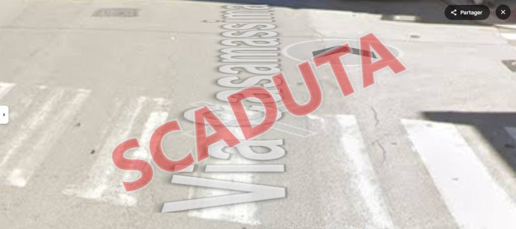 locale commerciale in vendita a Capurso