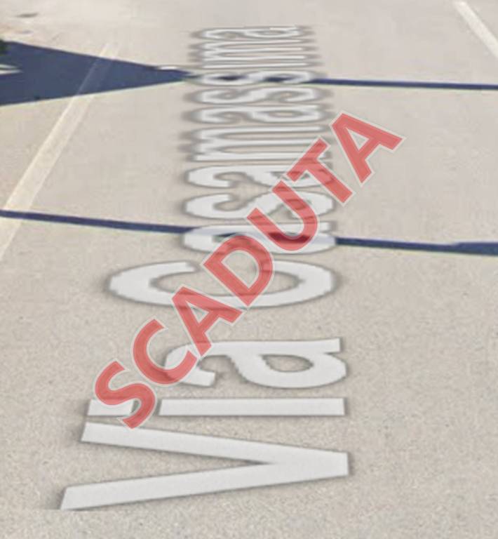 locale commerciale in vendita a Capurso