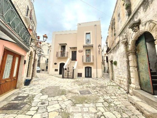 esavano in vendita a Capurso