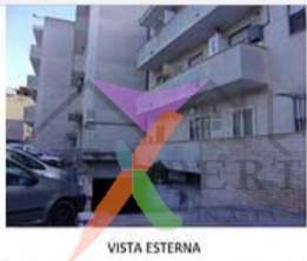 locale commerciale in vendita a Capurso