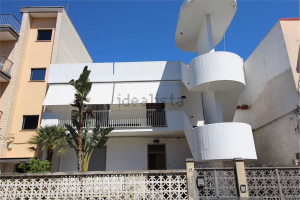 casa indipendente in vendita a Capurso