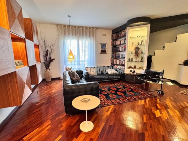 casa indipendente in vendita a Capurso