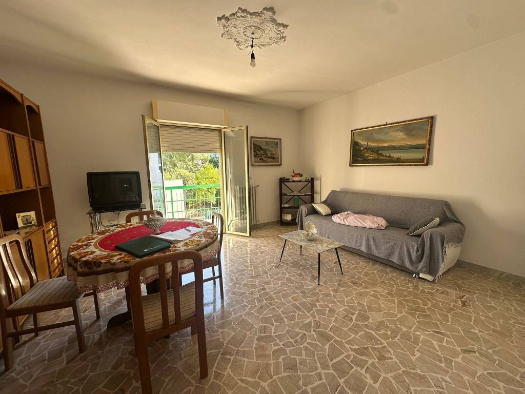 appartamento in vendita a Capurso