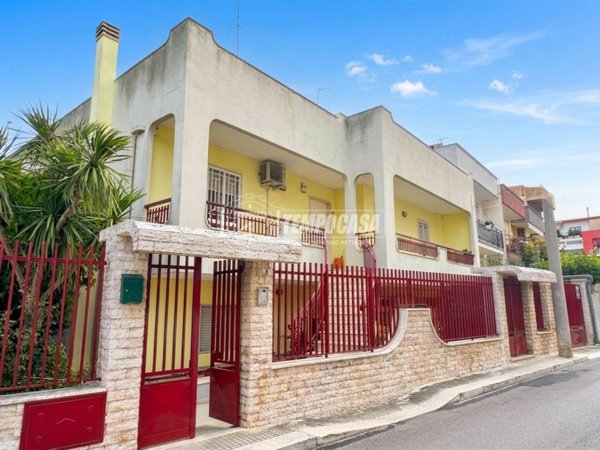 casa indipendente in vendita a Capurso