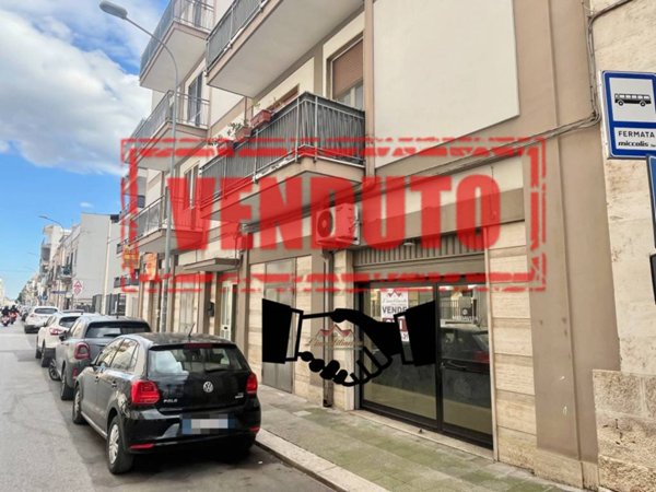 negozio in vendita a Casamassima