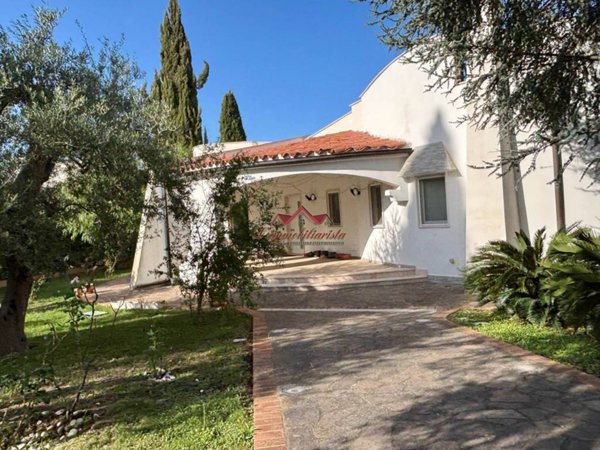 casa indipendente in vendita a Casamassima
