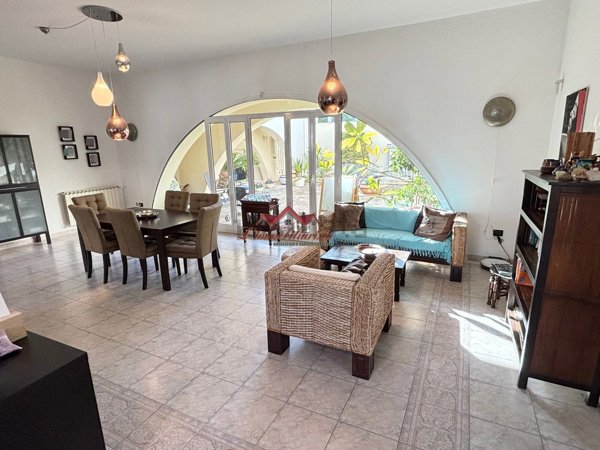 casa indipendente in vendita a Casamassima