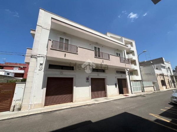 pentavano in vendita a Casamassima