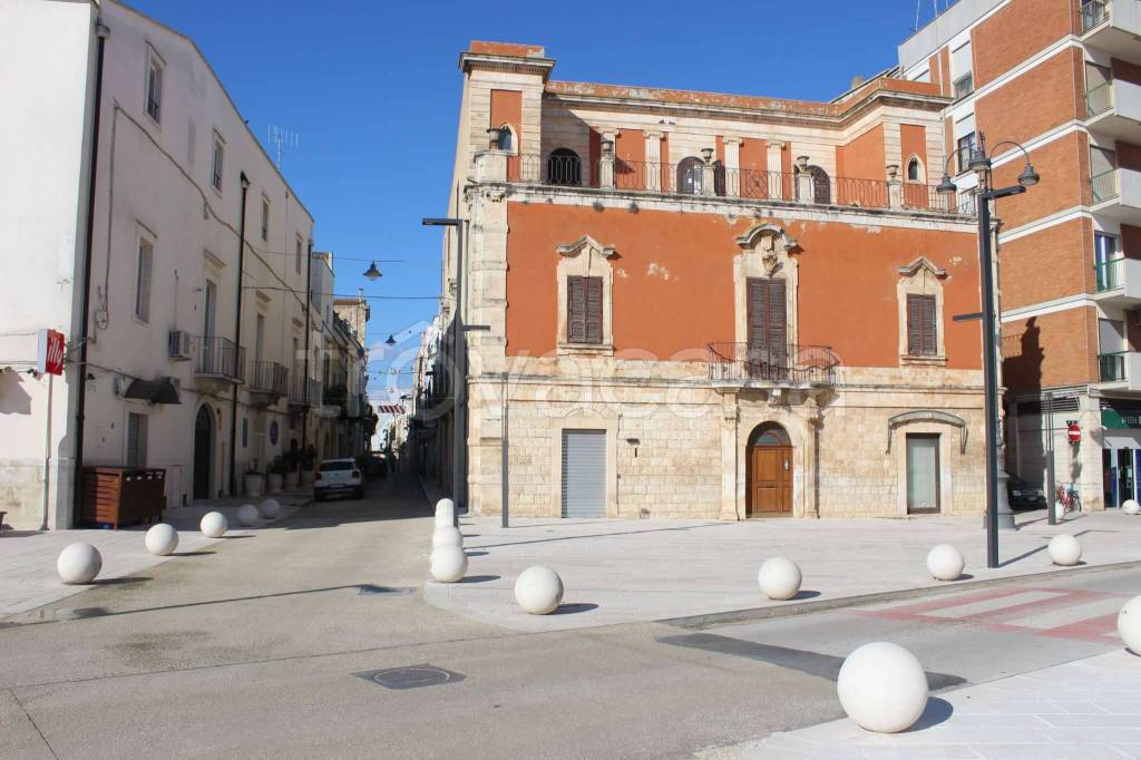 pentavano in vendita a Casamassima