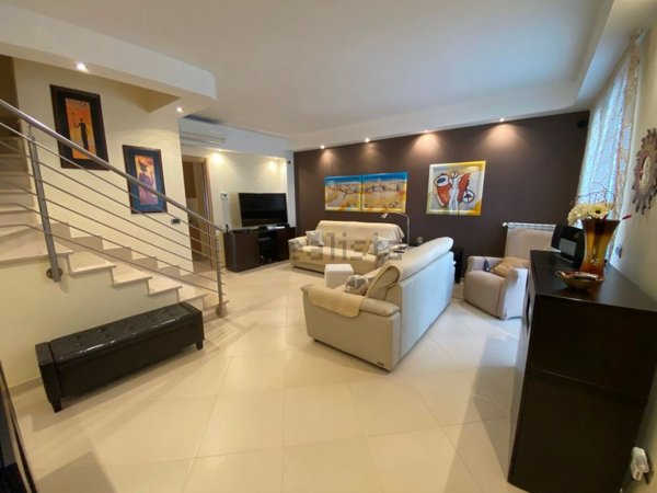 casa indipendente in vendita a Casamassima