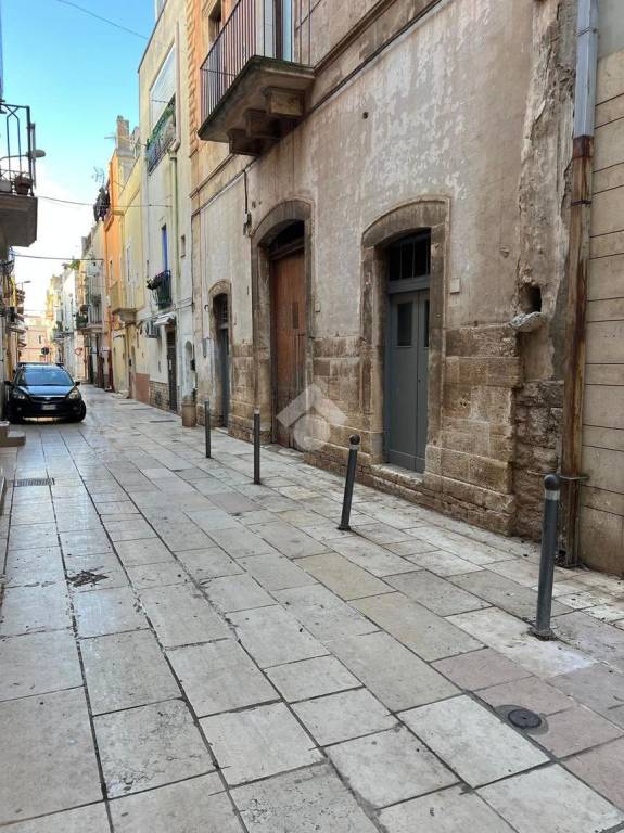 locale commerciale in vendita a Casamassima