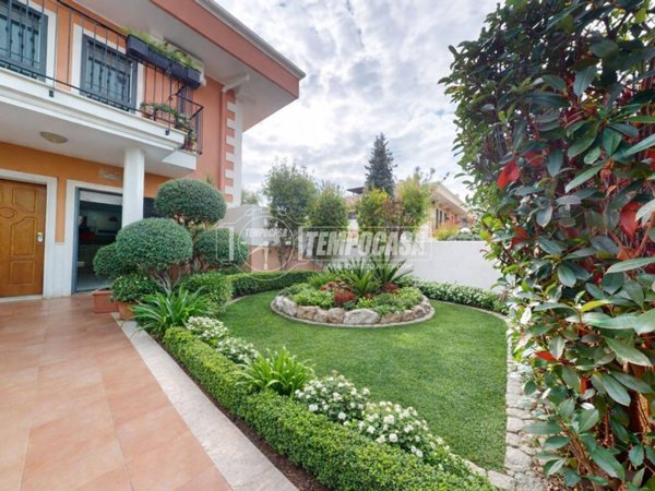 casa indipendente in vendita a Casamassima