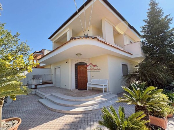 casa indipendente in vendita a Casamassima