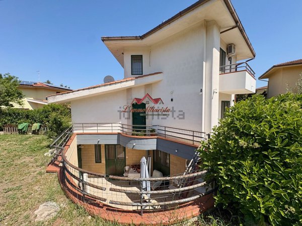 casa indipendente in vendita a Casamassima