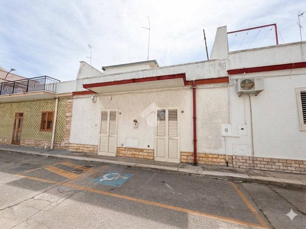 casa indipendente in vendita a Casamassima