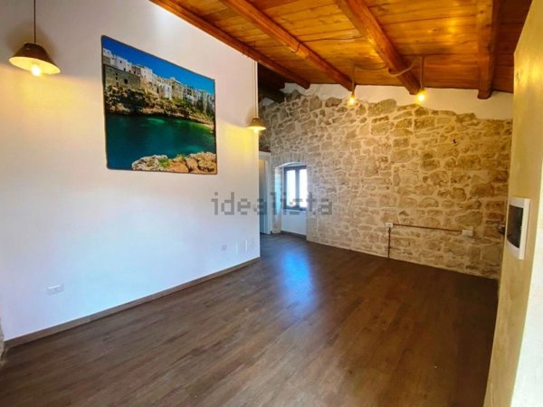 casa indipendente in vendita a Casamassima