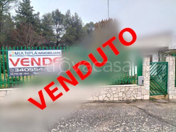 casa indipendente in vendita a Cassano delle Murge