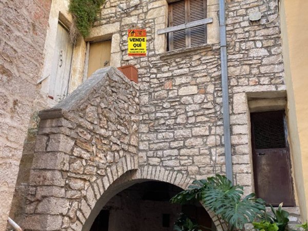 casa indipendente in vendita a Cassano delle Murge