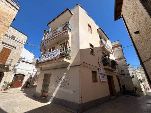 intera palazzina in vendita a Cassano delle Murge