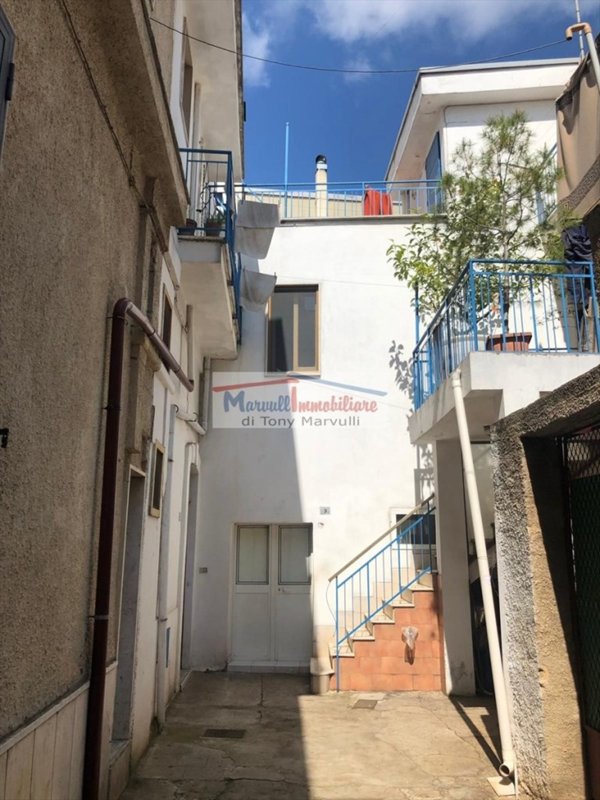 casa indipendente in vendita a Cassano delle Murge