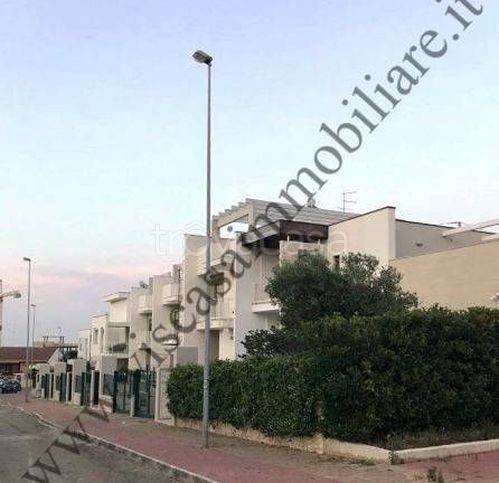 casa indipendente in vendita a Cassano delle Murge