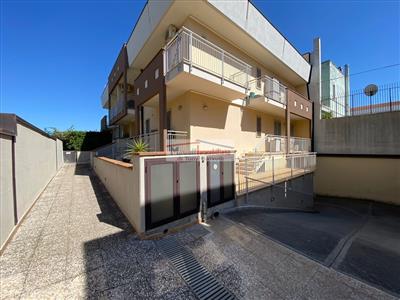 casa indipendente in vendita a Cassano delle Murge
