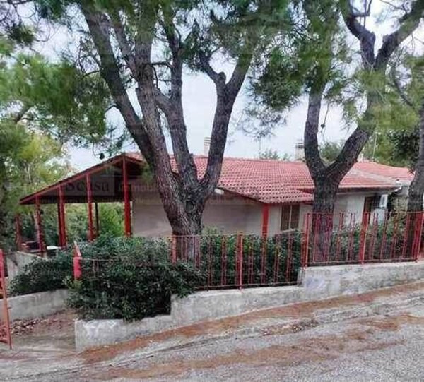 casa indipendente in vendita a Cassano delle Murge