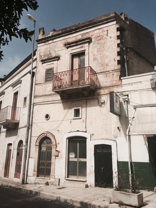 casa indipendente in vendita a Cassano delle Murge