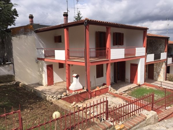 casa indipendente in vendita a Cassano delle Murge
