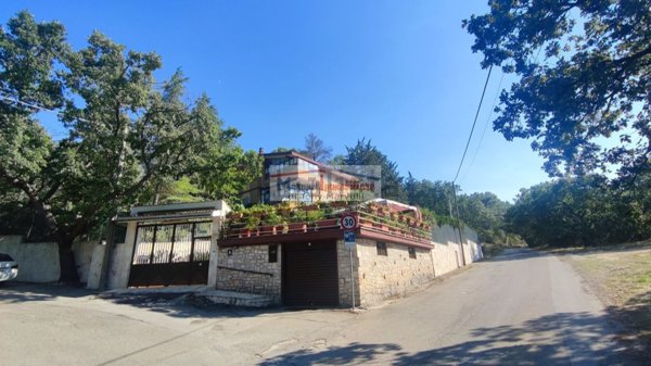 casa indipendente in vendita a Cassano delle Murge