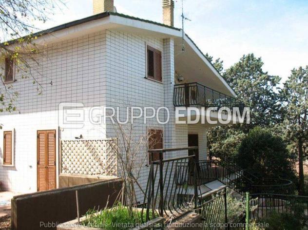casa indipendente in vendita a Cassano delle Murge