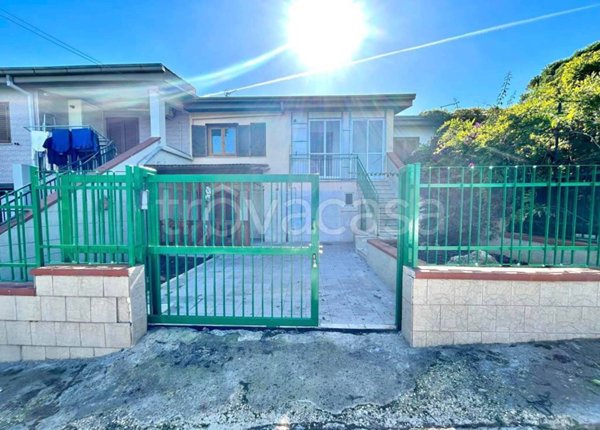 casa indipendente in vendita a Cassano delle Murge
