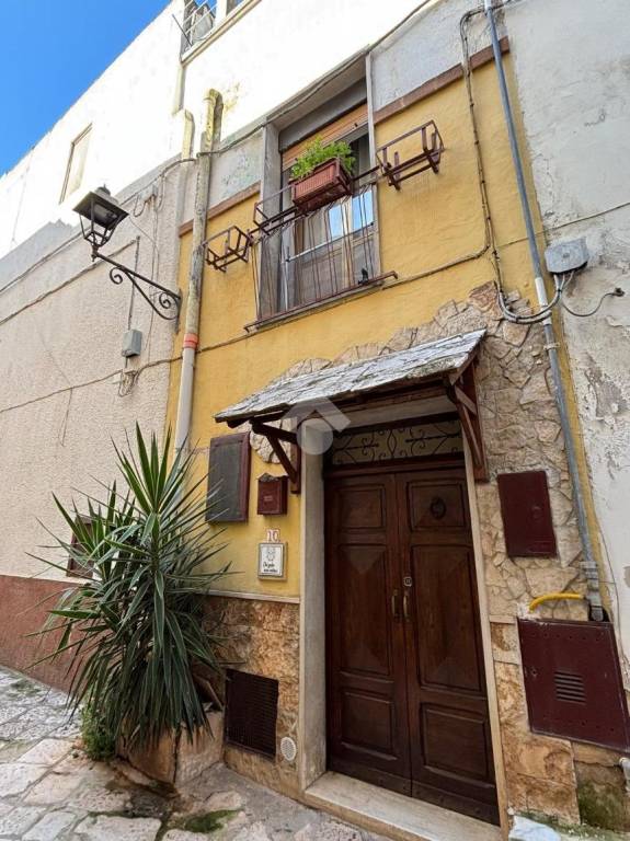 casa indipendente in vendita a Cassano delle Murge