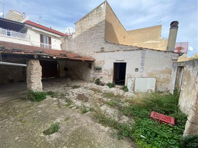 casa indipendente in vendita a Cassano delle Murge
