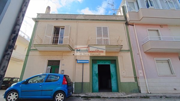 casa indipendente in vendita a Cassano delle Murge
