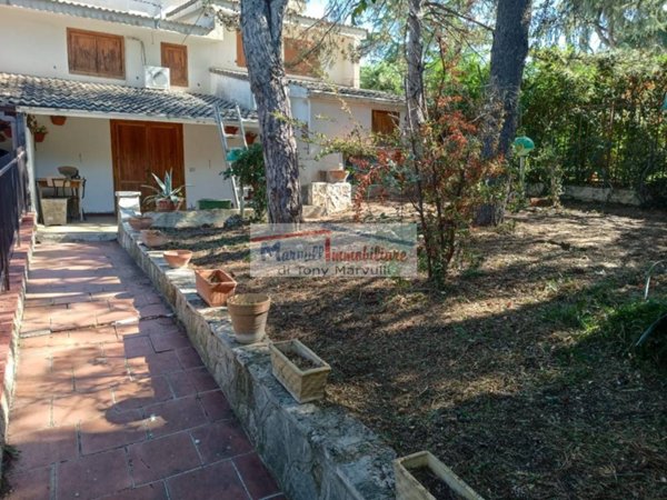 casa indipendente in vendita a Cassano delle Murge
