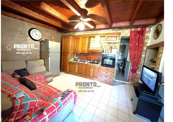 casa indipendente in vendita a Cassano delle Murge