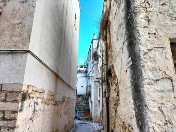 casa indipendente in vendita a Cassano delle Murge