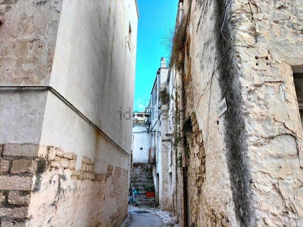 casa indipendente in vendita a Cassano delle Murge