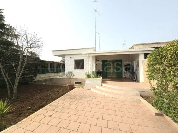casa indipendente in vendita a Cassano delle Murge