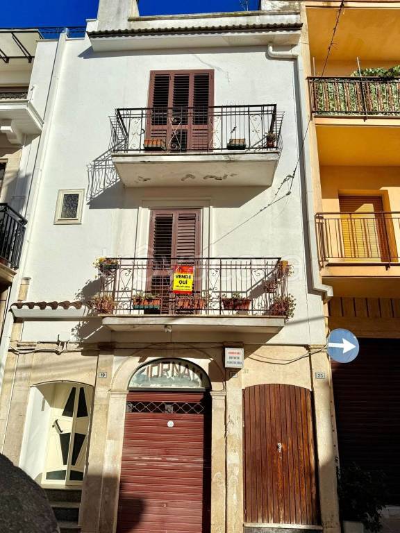 casa indipendente in vendita a Cassano delle Murge