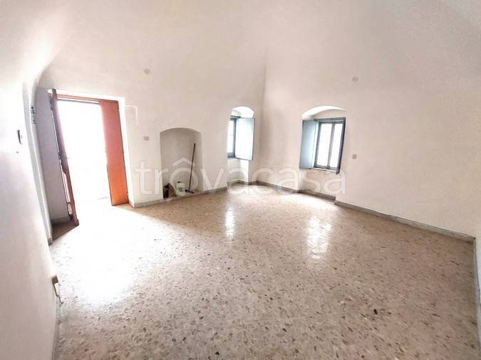 casa indipendente in vendita a Cassano delle Murge