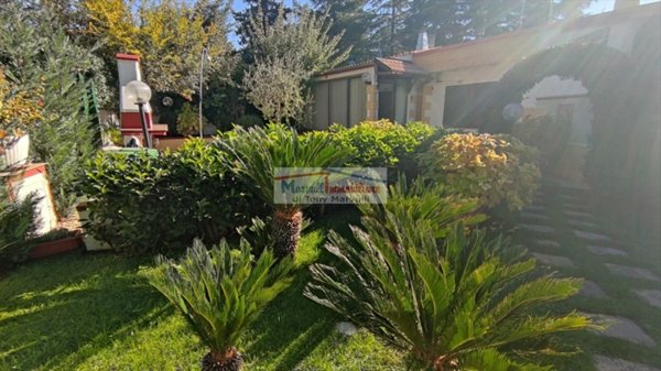 casa indipendente in vendita a Cassano delle Murge