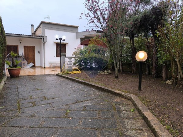 casa indipendente in vendita a Cassano delle Murge