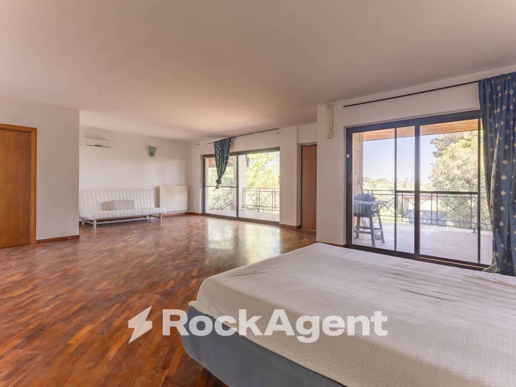 casa indipendente in vendita a Cassano delle Murge